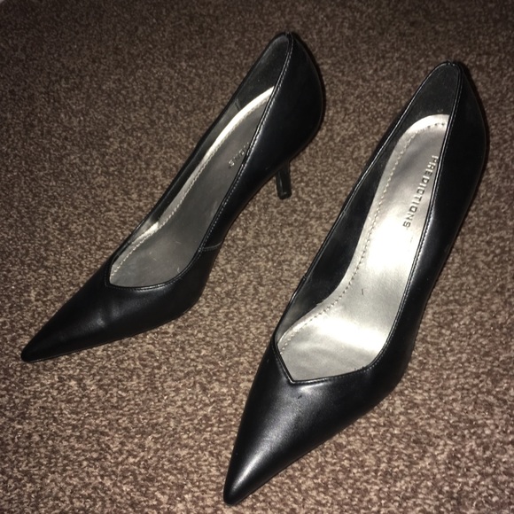 Heels - Picture 1 of 1